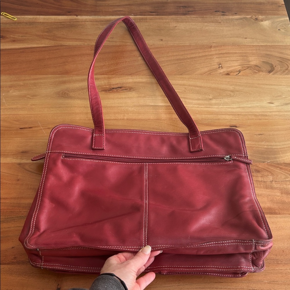 Tignanello Red Leather Shoulder Bag - Picture 9 of 11